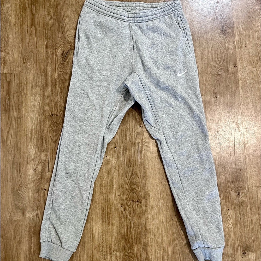 Grey nike sweats